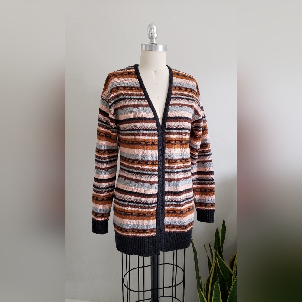 Thick knit, warm cardigan